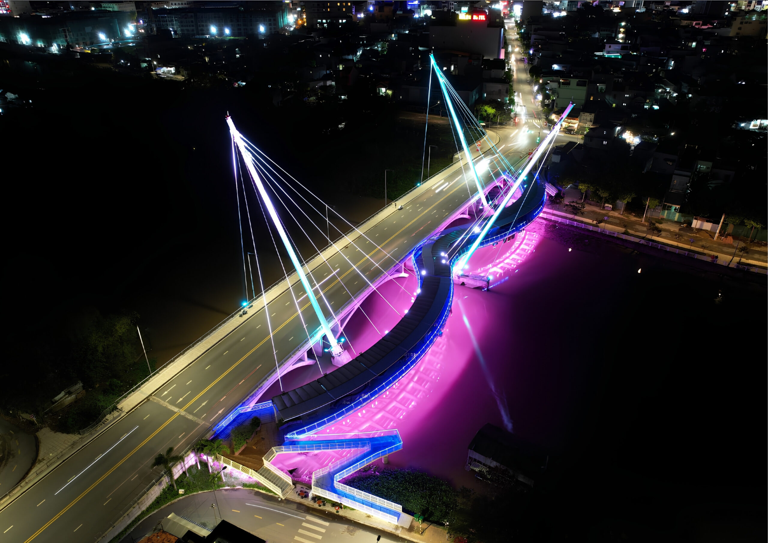 Hình ảnh Cầu Nguyễn Thái Học 3