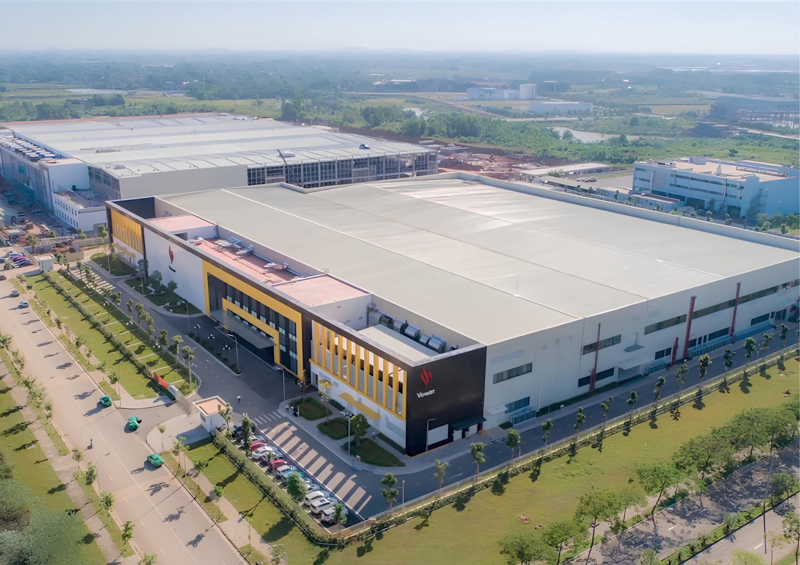 Toàn cảnh Nhà máy Vinsmart Hòa Lạc